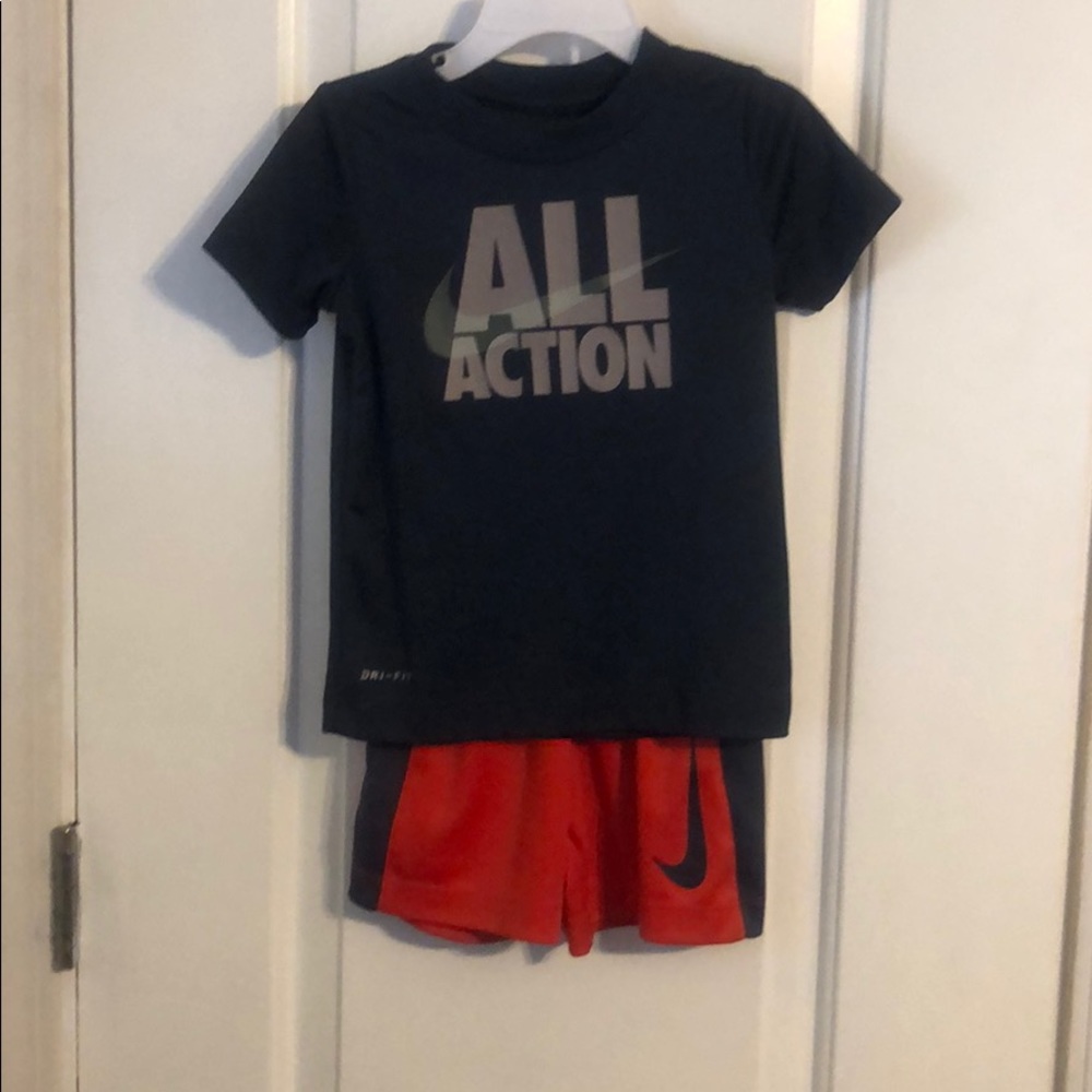 Nike Dri-fit outfit size 3t